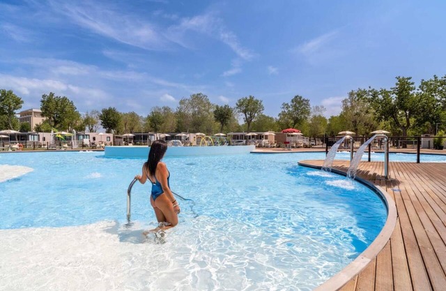 Rimini Family Village Lodge für 5 Personen