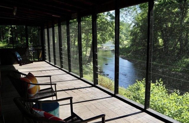 Rio Sueño (River Dream) on the Cacapon River