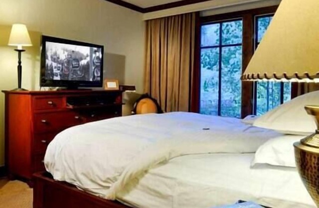 Ritz Carlton Resort & Spa, Ski-In/Out, Aspen