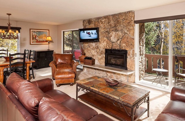 Riva Ridge 705 | 2BR Vail Village