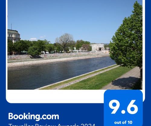 River View Nis - 65 square meters Designer Apartment in heart of city Park for free