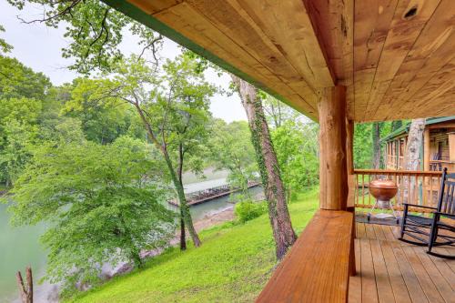 River Views, Deck and Boat Slip Heber Springs Home!