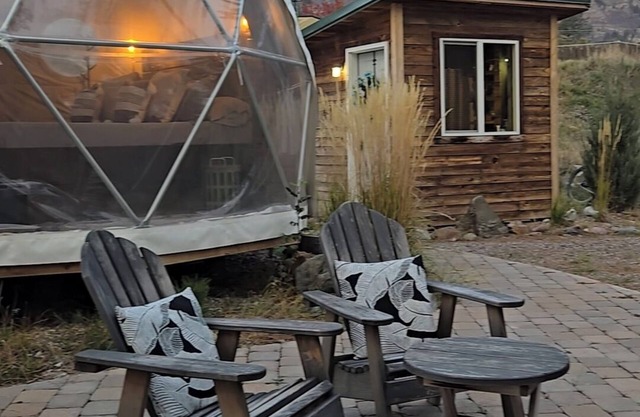 Riverfront Dome on the Clark Fork with private beach