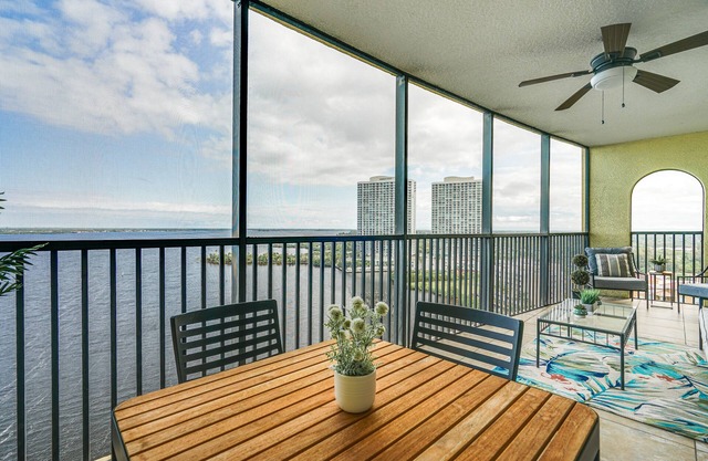 Riverfront Fort Myers Condo w/Community Amenities