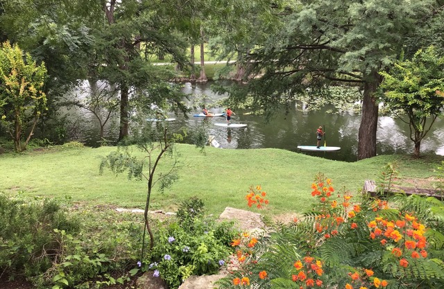 Riverfront Loft Apt in Downtown Kerrville at the Park
