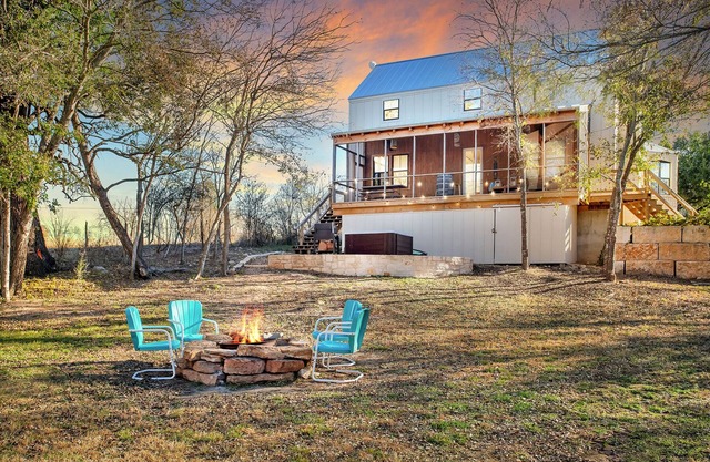 Riverside Retreat with River Access and Stunning views!
