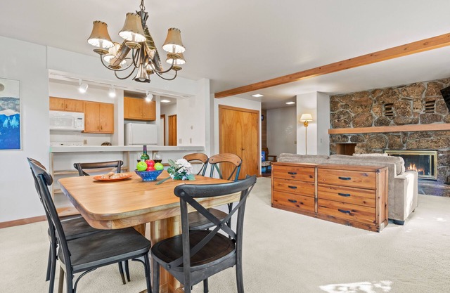 RMR: Rendezvous A1 Condo in Teton Village