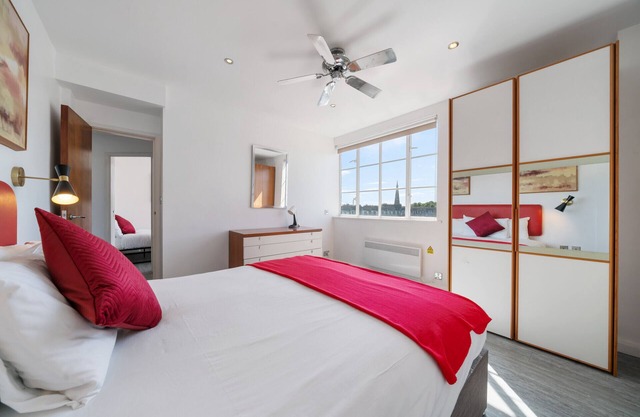 Roland House - Two Bedroom