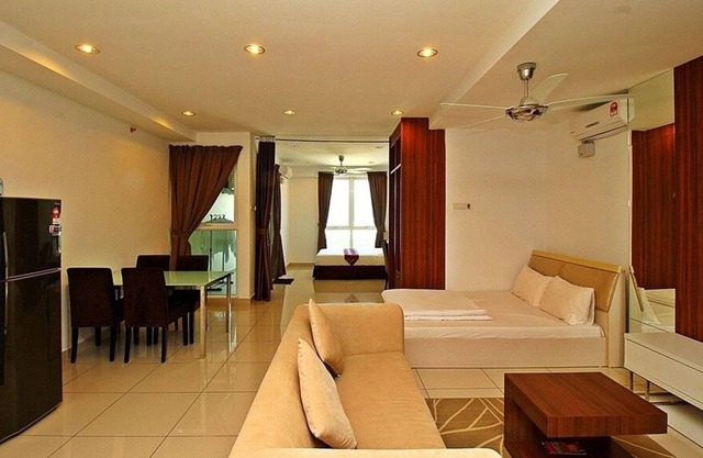Romantic Getaway in Private Penang Suite