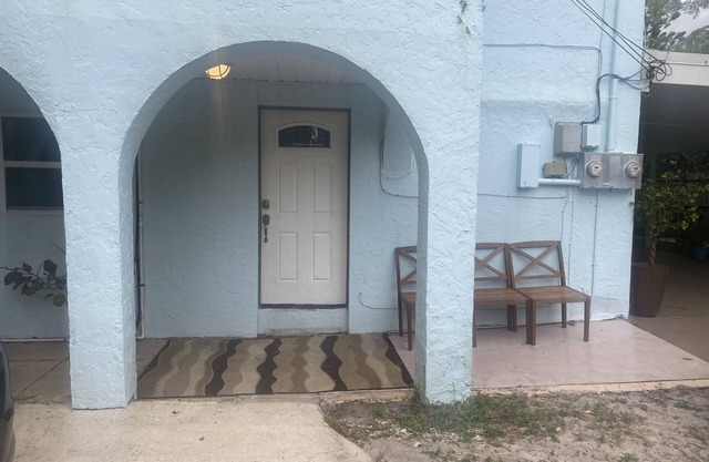 Romantic Spanish Island Home — Minutes from Ocean & Flagler Avenue