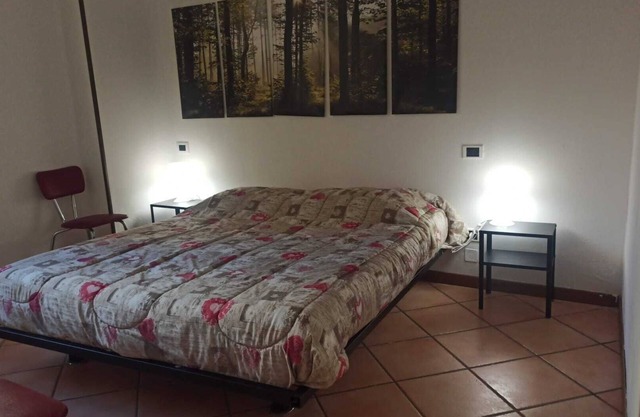 Romantic three-room apartment