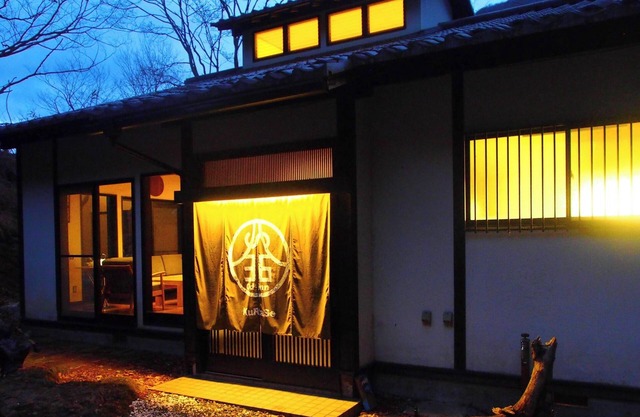 Roofed BBQ deckJapanese modern old folk house sur/Minami Alps Yamanashi