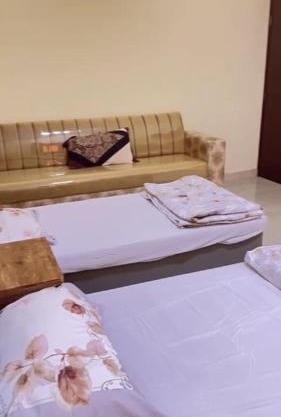 Room athom 1