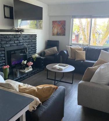 Room in an upper level shared 4 bed home on a quiet tree lined street