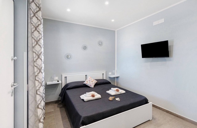 Room 'La Fiesta' with Sea View, Wi-Fi and Air Conditioning