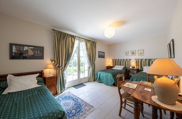 Room La Loire - Disabled Access, WiFi, Pets Allowed