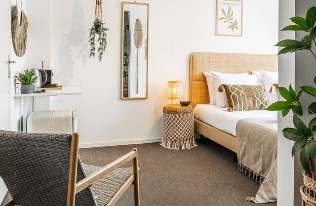Room next to the beach