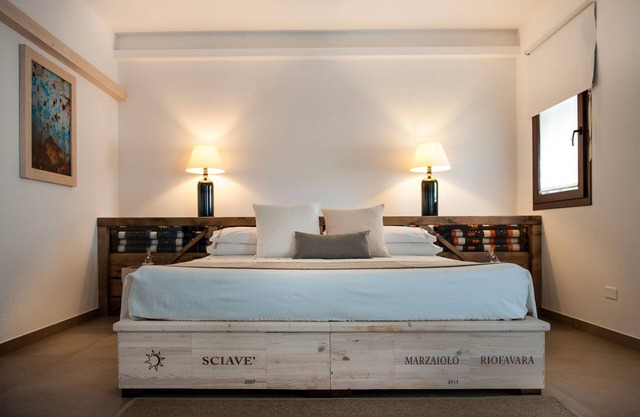 Room 'Riofavara Winery - Suite' with Private Terrace, Wi-Fi and Air Conditioning