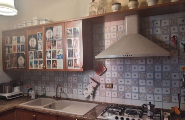 Room With Private Bathroom In Bologna In The Center