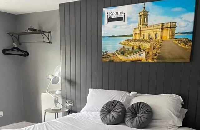 Rooms at Mill Street