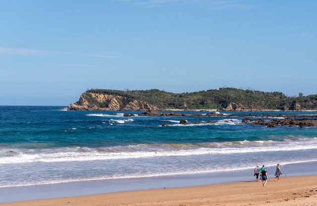 Rosa-Tranquil Retreat Near Malua Bay Beach