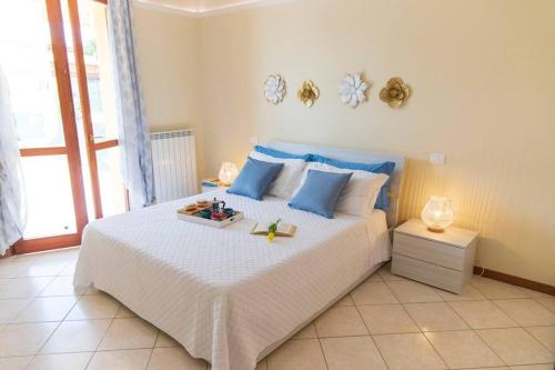 Rossellini Home a Gabicce Mare by Yohome