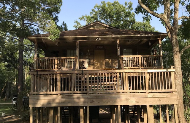 Rouse Fish Camp near Pascagoula River