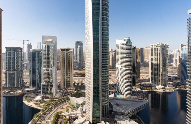Royal Club By RVHR, Bonnington Residential Tower - JLT
