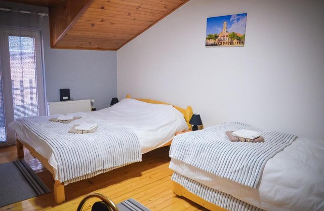 Royal TSV Rooms