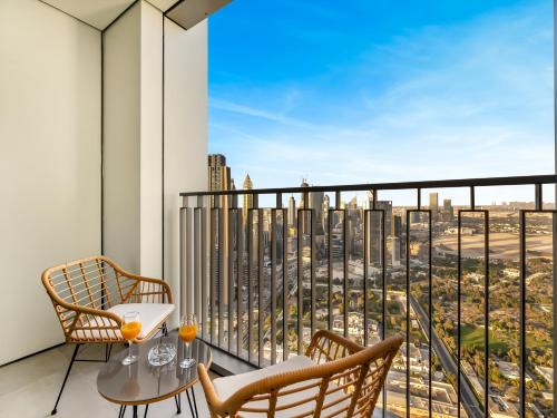 Royal Vista at Downtown Views II - Downtown Dubai City Views - Brand New Luxury 2BR Apartment
