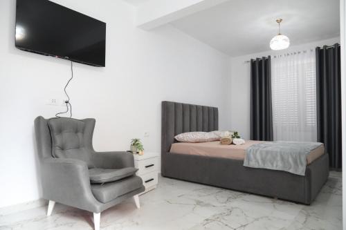 Rozafa Guest Room Center