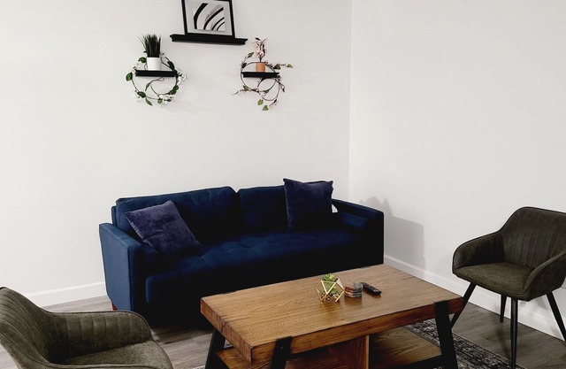 Ruby' Townhouse