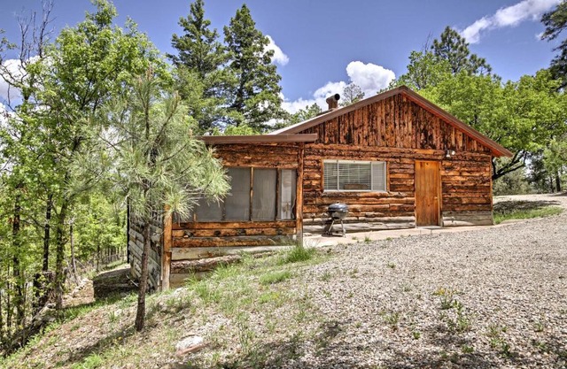 Ruidoso Cabin with Sunroom, Surrounded By Wildlife!