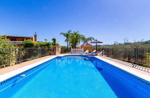 Rural House La Colina 30 minutes from Malaga - Lovely Home