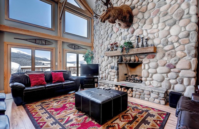 Rural Peak 7 Lodge by InvitedHome | Hot Tub, Views, Fireplace, Game Room, Ski
