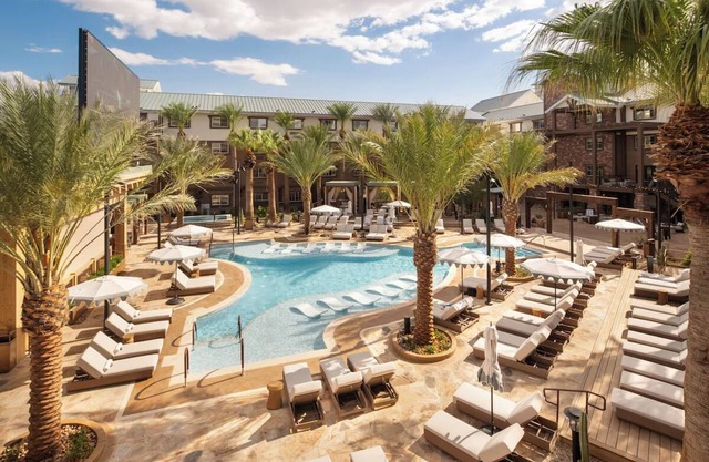 Rustic Charm Meets Vegas Luxury - Boutique Rooms & Casino