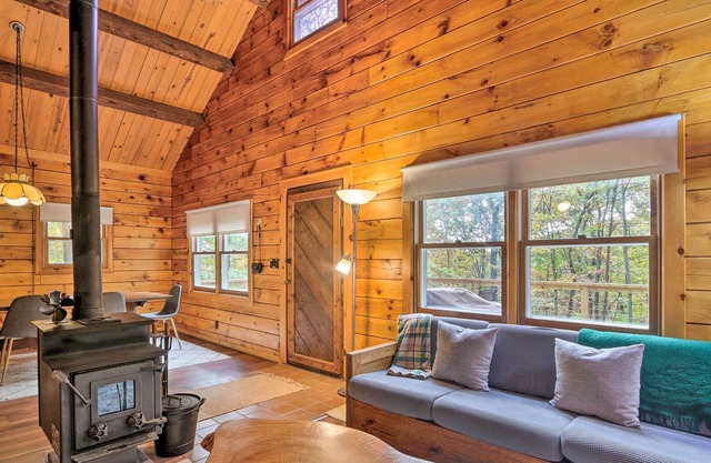 Rustic Log Cabin w/ Updated Interior & Deck!