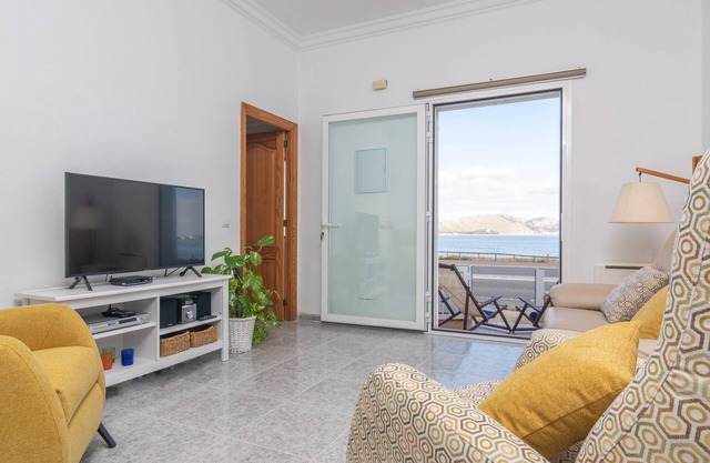 SA MARINA - Wonderful house, with a wonderful terrace, on the seafront in sa Marina, Alcú