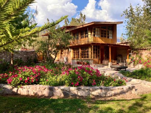 Sacred mountain lodge