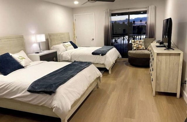 Saddlebrook Resort - Studio with Lake Views