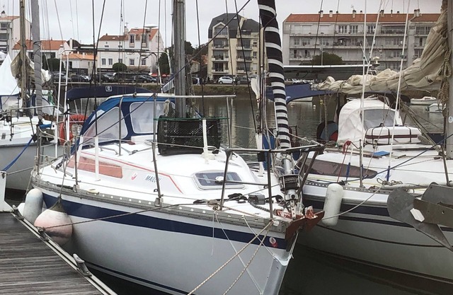 Sail for night in port