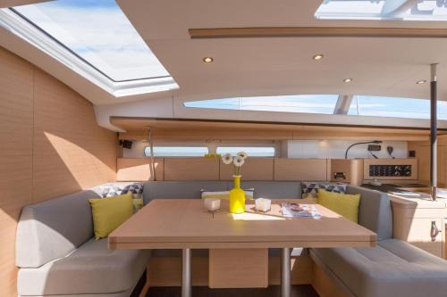 Sailing boat house