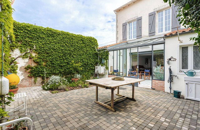 Saint-Trojan – 4-Bedroom House with Sea View, Wi-Fi, City Center, Ideal for 8 Guests
