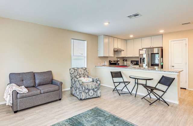 San Antonio Vacation Rental: 3 Mi to Lackland AFB