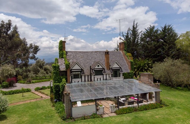 San Patricio Country House