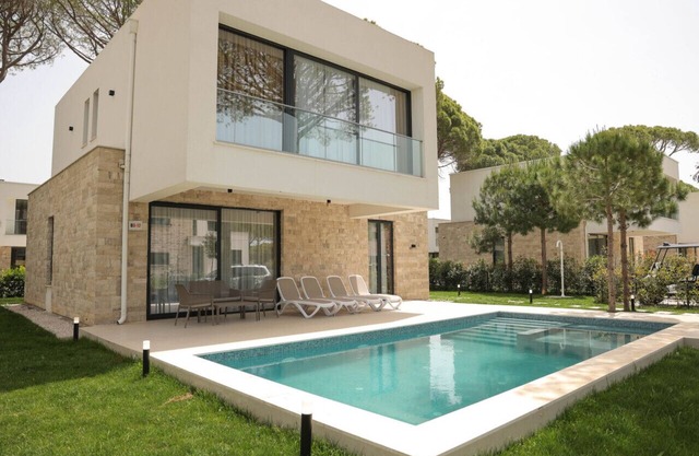 Sanpietro Vacation Deluxe Villa