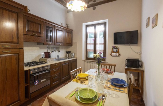 Sant'Eugenia apartment with parking