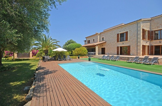 Santa Maria - Luxurious country house with large pool and ping pong table in Mallorca
