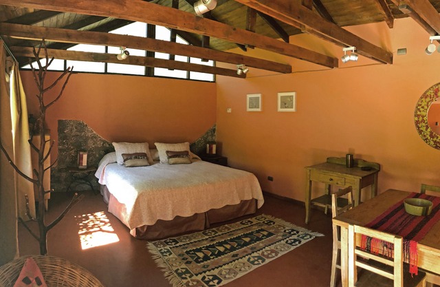 Santiago Wine Country Casita – Steps from Don Melchor Winery
