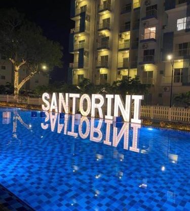 Santorini Blue Sapphire - Luxury 3BR Theme Park Resort Apartment - Negombo